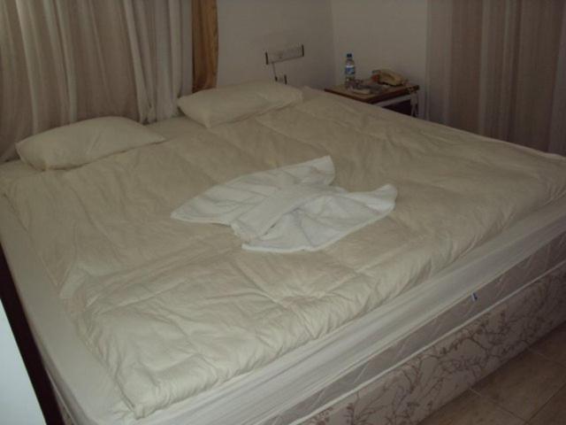 Hotel Tayfun 아나무르 객실 사진